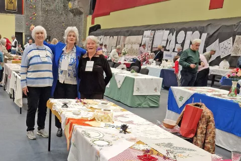 Mednarodni festival vezenja v Velenju na temo prti in prtički / Foto: Arhiv Avtorice