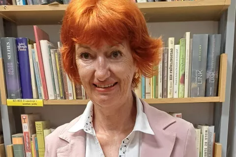 Tanja Ahačič, avtorica zadnje izdane slikanice Divji mož Gošar / Foto: Knjižnica dr. Toneta Pretnarja Tržič