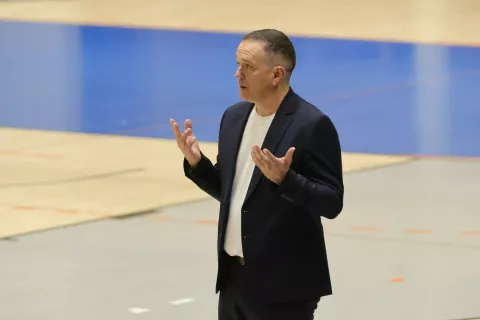 Davor Dedek bo še naprej vodil ekipo košarkarjev LTH Castingsa. / Foto: Igor Martinšek, Arhiv Kk Škofja Loka