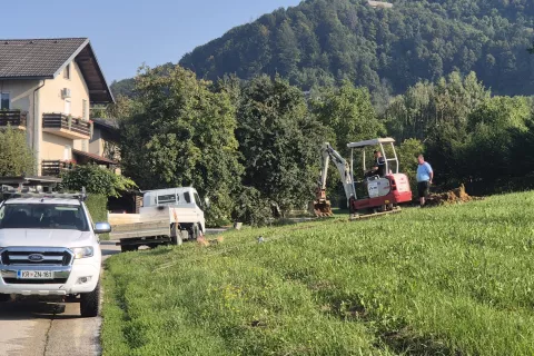 Okvara vodovoda, Ješetova ulica v Kranju, Stražišče / Foto: Simon Šubic