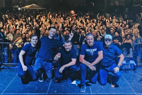 Sobotni glasbeni večer prinaša nastop skupin Yugo nostalgica in Vzrock. / Foto: Yugo Nostalgica (fb)