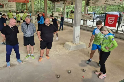 Na turnirju trojk v Čirčah je nastopilo 29 ekip. / Foto: Simon Šubic