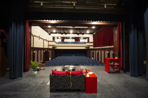 V pričakovanju polne abonmajske dvorane / Foto: Klemen Korenjak