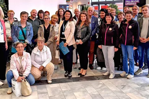Gorenjski in koroški podjetniki na srečanju na celovškem sejmu. / Foto: Jože Košnjek