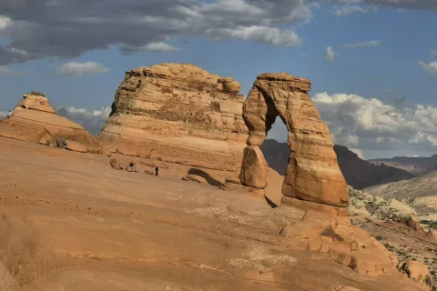 V nacionalnem parku Arches so zanimive oblike skal in naravnih obokov. / Foto: Vilma Stanovnik
