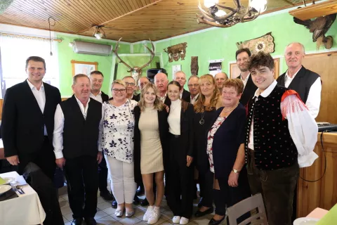 Članice Dru&scaron;tva podeželskih žena Tuhinjske doline so praznovale 30 let delovanja dru&scaron;tva. / Foto: Občina Kamnik