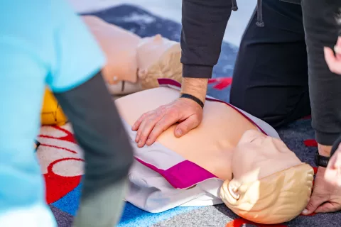 Smu&scaron;ki dan Planica in začetek počitnicoživljanje dru&scaron;tvo prvih posredovalcev / Foto: Nik Bertoncelj