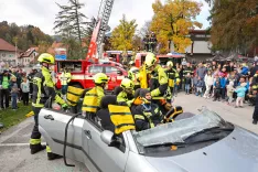 EKO dan Komunala Škofja Loka, predstavitev Gasilska zveza Škofja Loka, Civilna zaščita in Rdeči križ / Foto: Tina Dokl