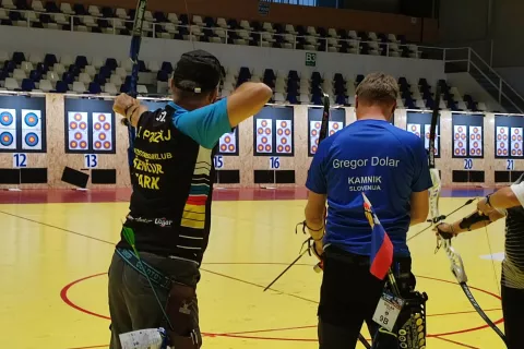 Lokostrelci so tekmovali na Slovaškem in v Italiji. / Foto: Arhiv Marjana Podržaja