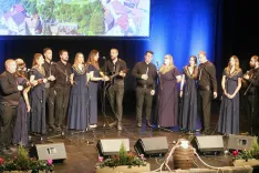 Moška klapa Partenca in ženska Luše so zapele skupaj / Foto: Alenka Brun