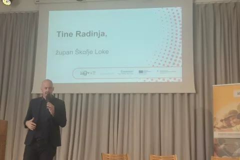 Konferenca o mladinskem delu