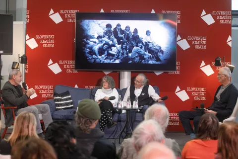 Viki Gro&scaron;elj, Biba Jamnik Vidic, Dare Vidic in Vladimir Habjan na predstavitvi knjige Strela z jasnega. Ljubljana, 26. 11. 2025 / Foto: Matic Zorman