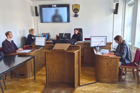 Predobravnavni narok na Okrožnem sodi&scaron;ču v Kranju, KD Prikazovanje, izdelava, posest in posredovanje pornografskega gradiva / Foto: Simon &Scaron;ubic