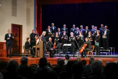 jubilejni koncert KD Kropa Mešani zbor Koledva vodenje Egi Gašperšič glasbeniki Jožica Potočnik, Nejc Mikolič, Andi Pogačnik, Tomaž Štular / Foto: Tina Dokl