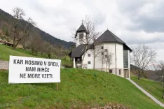 Ljubljanska nadškofija ukinja manjše župnije