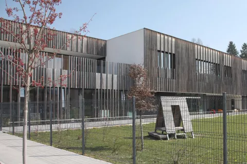 Zaposleni v vrtcu zanikajo nesoglasja v kolektivu