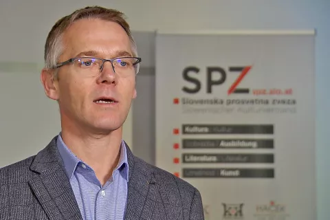 Mitja Rov&scaron;ek, predsednik Slovenske prosvetne zveze iz Celovca / Foto: Jože Ko&scaron;njek