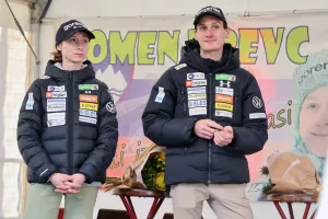 sprejem za Niko in Domna Nika in Domen Prevc Dolenja vas / Foto: Tina Dokl