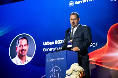 Dogodek ob 35-letnici delovanja podjetja ČETRTA POT na Brdu pri Kranju, na fotografiji Urban Rozina, generalni direktor / Foto: Primož Pičulin