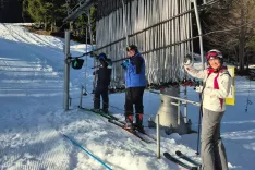 Smučajo tudi na Sel&scaron;kem