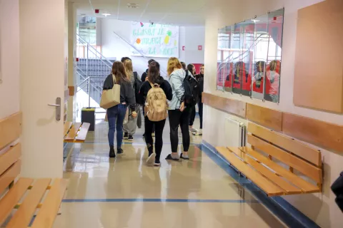 simbolična &scaron;olarji &scaron;ola učitelj učitelji Biotehnični center Strahinj Naklo / Foto: Tina Dokl