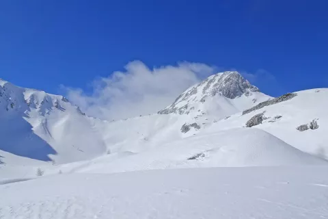 Pogled na Mali Dra&scaron;ki vrh s Kačjega roba. / Foto: Jelena Justin