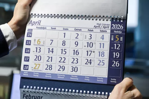 koledar april maj / Foto: Tina Dokl