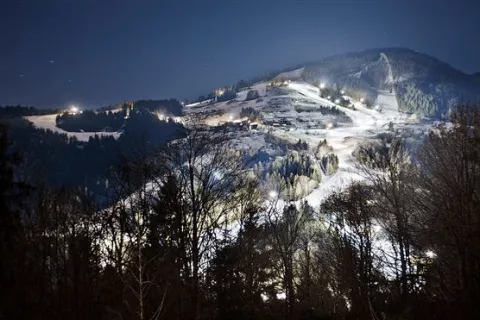 Začetek sezone na Starem vrhu