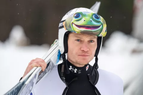 Smučarski skoki trening slovenska ženska in mo&scaron;ka reprezentanca Planica december 2025Na fotografiji Anže Lani&scaron;ek - Žaba smučarski skakalec / Foto: Nik Bertoncelj