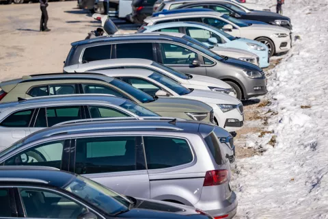 Parkiri&scaron;če Planica / Foto: Nik Bertoncelj
