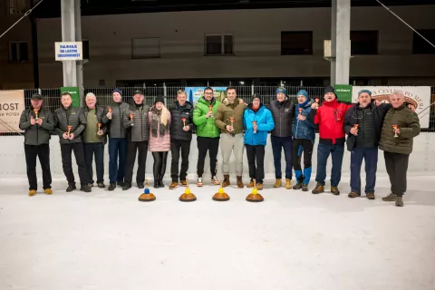 Privlačen &scaron;port na ledu