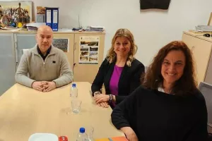  ravnatelj Srednje &scaron;ole Domžale mag. Primož &Scaron;kofic, županja Občine Domžale mag. Renata Kosec, direktorica in ravnateljica mag. Nata&scaron;a Makovec GEA College &ndash; Centra vi&scaron;jih &scaron;ol in / Foto: Občina Domžale