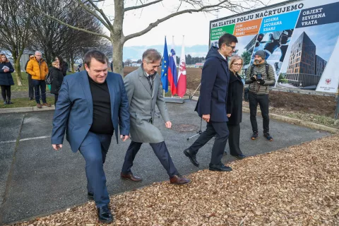 Pred gradnjo novega doma