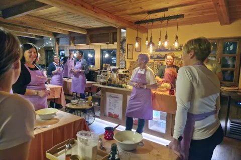 Kar tudi &scaron;teje, je zelo prijetno vzdu&scaron;je.  / Foto: Suzana P. Kovačič