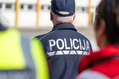 Simbolična fotografija Policija / Foto: Nik Bertoncelj