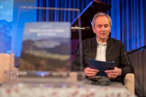 Predstavitev slovarja jezerskih narečnih besed avtorja Jožeta Me&scaron;ka / Foto: Primož Pičulin