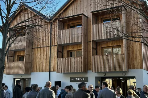 V hotelu Trivrh že prvi gostje