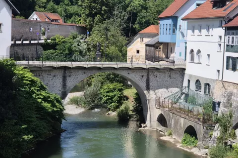 Zbirajo predloge za strategijo razvoja