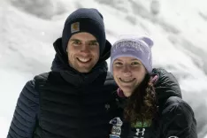 Marcel Gladek je za Jerico Jesenko navijal tudi na državnem prvenstvu v smučarskih skokih v Planici, kjer smo ju ujeli v objektiv. / Foto: Peter Ko&scaron;enina