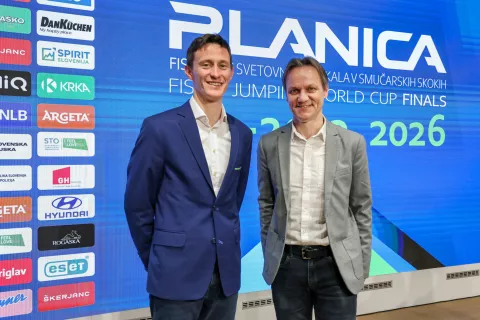 novinarska tiskovna predstavitev poleti skoki Planica 2026 Peter Prevc, Sa&scaron;o Komovec / Foto: Tina Dokl