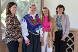 Na srečanju članov Združenja turističnih kmetij Slovenije: (od leve) Renata Kosi, Polona Virnik Karničar, Ur&scaron;ka Topol&scaron;ek Planin&scaron;ek in Tadeja Waldhuber / Foto: Tina Dokl