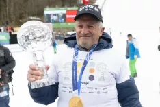 Jani Grilc z Domnom Prevcem sodeluje že enajsto leto in je zelo vesel vseh njegovih uspehov, tudi osvojitve prvega velikega kristalnega globusa. "Že poleti je bil na treningih zelo konstanten," pravi. / Foto: Peter Ko&scaron;enina