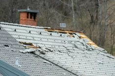 Veter povzročil dodatno &scaron;kodo