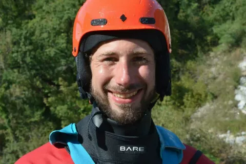 Re&scaron;il utapljajočo se osebo