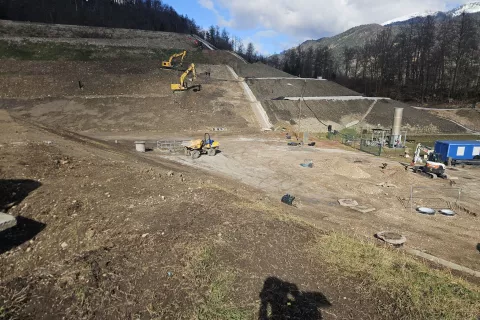 Gradijo novo odlagalno polje