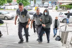 sojenje pred obravnavni narok za uboj soproge Mitja Kocjančič sodi&scaron;če Kranj na fotografiji Mitja Kocjančič obdolženec / Foto: Tina Dokl