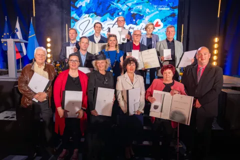 Skupnost, ki zna stopiti skupaj