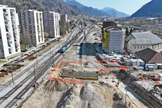 Jesenice so velikansko gradbi&scaron;če, med drugim prenavljajo obstoječi železni&scaron;ki podhod pod tiri in gradijo novega na Kurilni&scaron;ki cesti. / Foto: Direkcija Za Infrastrukturo