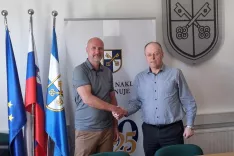 V Naklem so vendarle na&scaron;li izvajalca