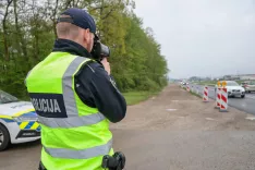 policija nadzor prometa merjenje hitrosti hitrost alkotest / Foto: Tina Dokl